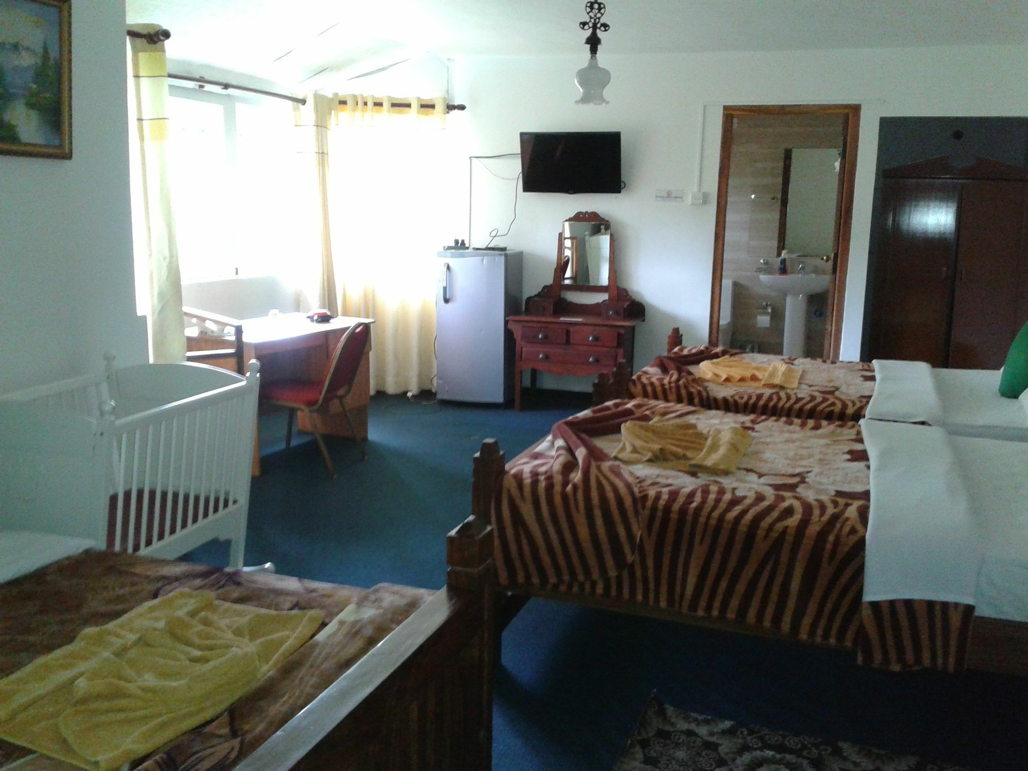 New Tour Inn Nuwara Eliya Bagian luar foto